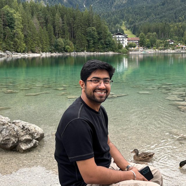 Ankit, co-founder of PhysicsWelt